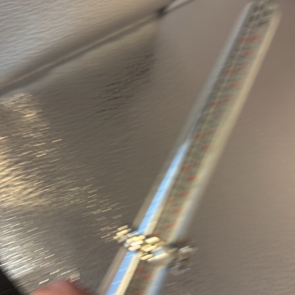 Ring stretch, beautiful with faux pearls and rhinestones. - Picture 3 of 3